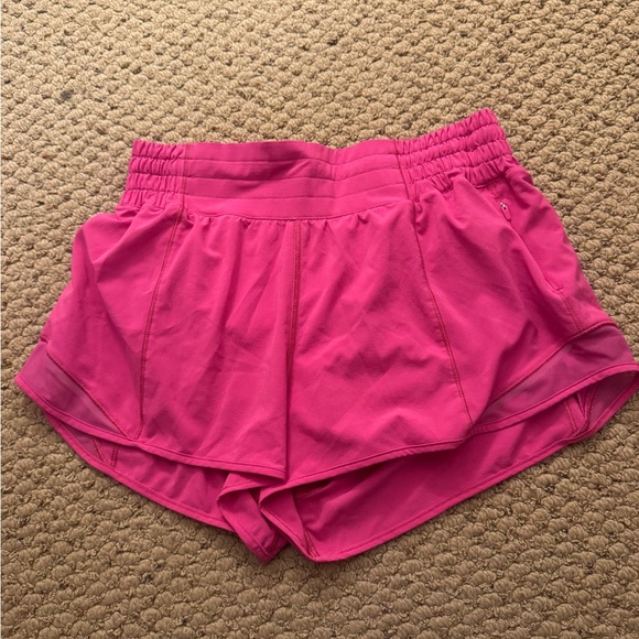 Lululemon Womens Hot Pink Hottie Hot Athletic Shorts - Picture 3 of 4